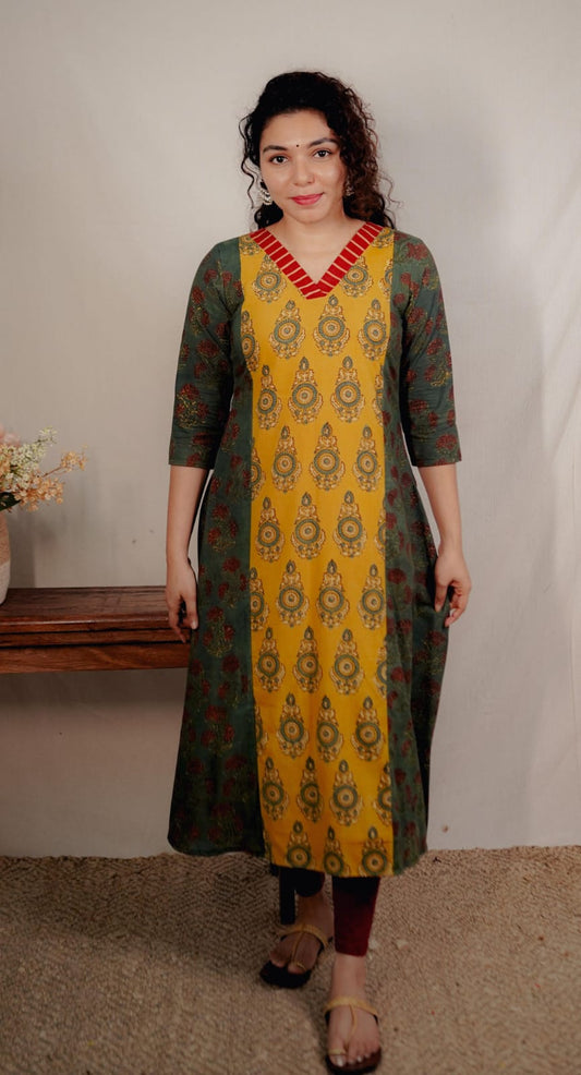 Designer Kurthi (code- 1472 bk)