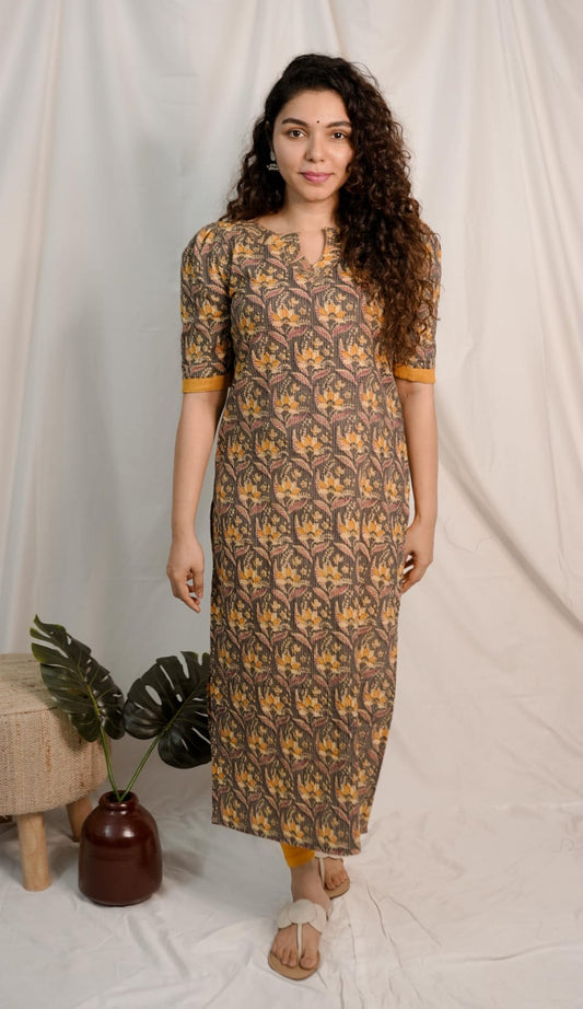 Designer Kurthi(Code-1537 BK)