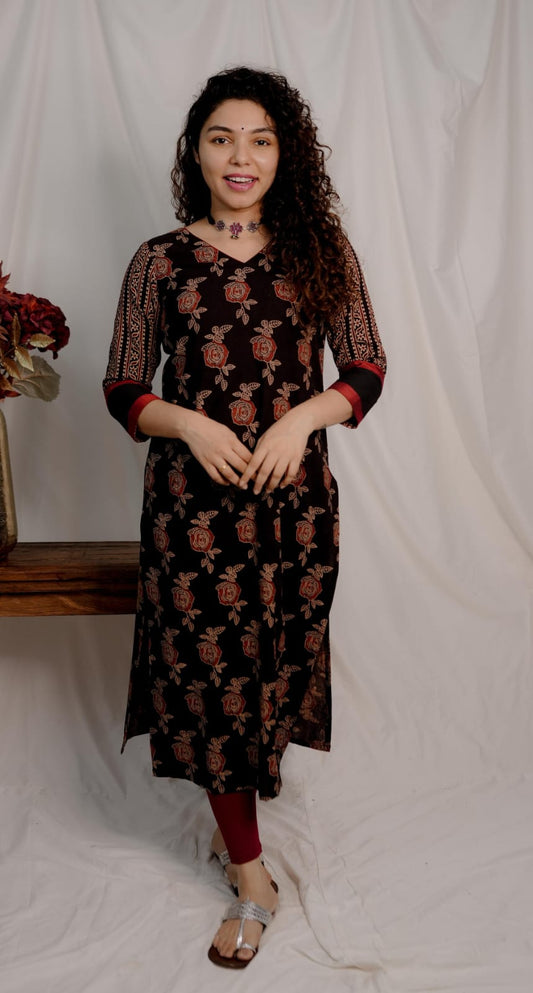 Designer Kurthi(Code-1584 BK)